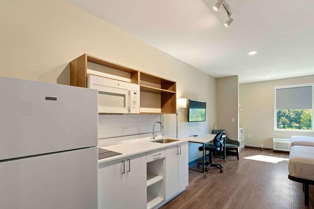 Extended Stay America Premier Suites - Port Charlotte - I-75 Стая снимка